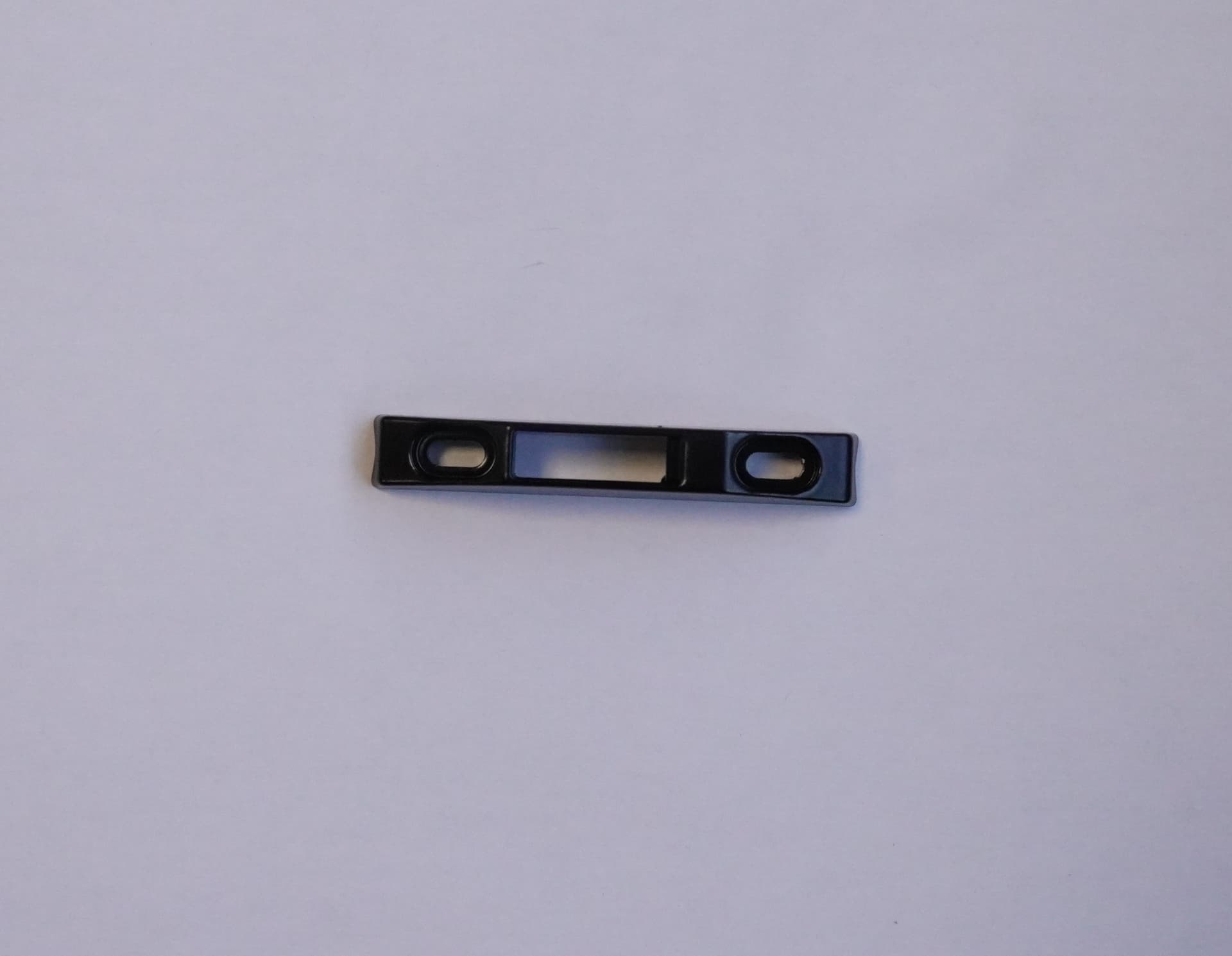 Gâche coulissante aluminium SILENE DS2268-013 – Noir RAL 9005 | La Croisée DS